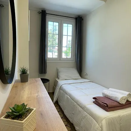 Euphoria And Apartment Sidárion