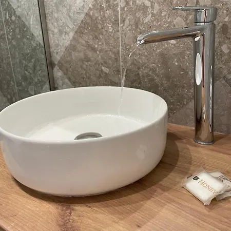 Euphoria And Apartmán *